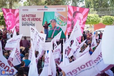 Gladyz Butanda moviliza ejército guinda 