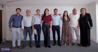 Sector juvenil, clave para defender la soberanía: Gaby Molina
