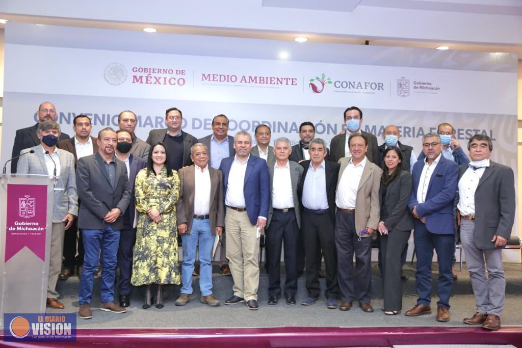 Busca Bedolla descentralizar en Michoacán funciones federales en material forestal