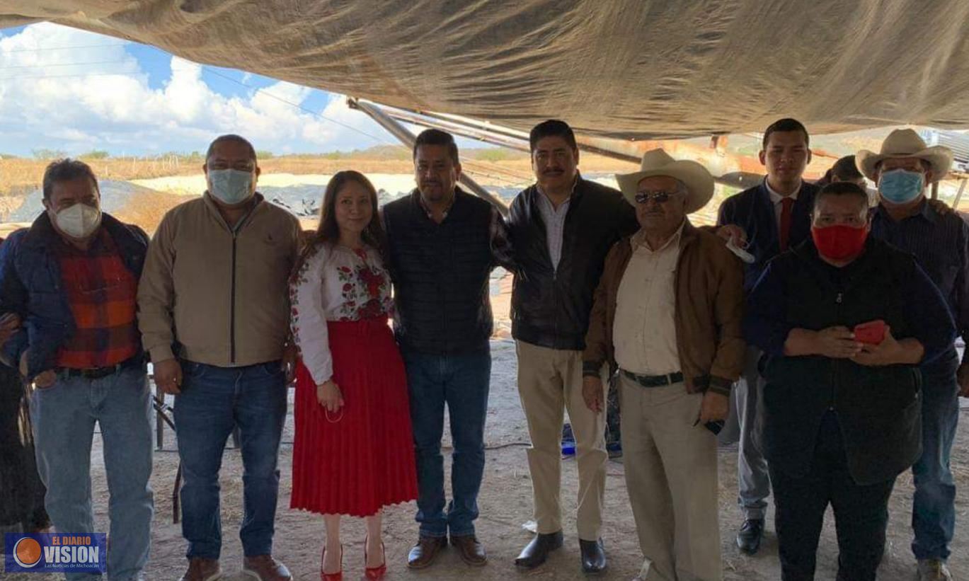 Roberto Carlos López, se reunió con productores del Valle Morelia – Queréndaro