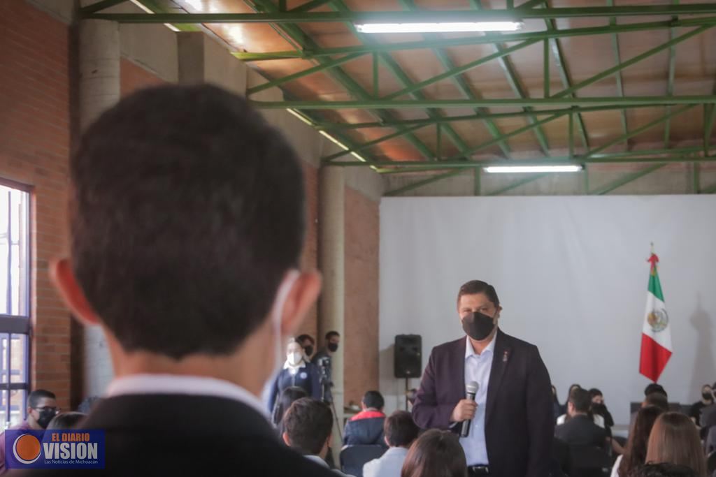 Educación y humanismo, como motores de transformación