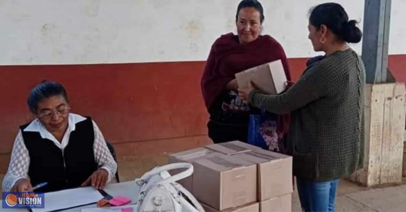 Salvador Escalante trabaja para acercar comedores comunitarios a la población más vulnerable