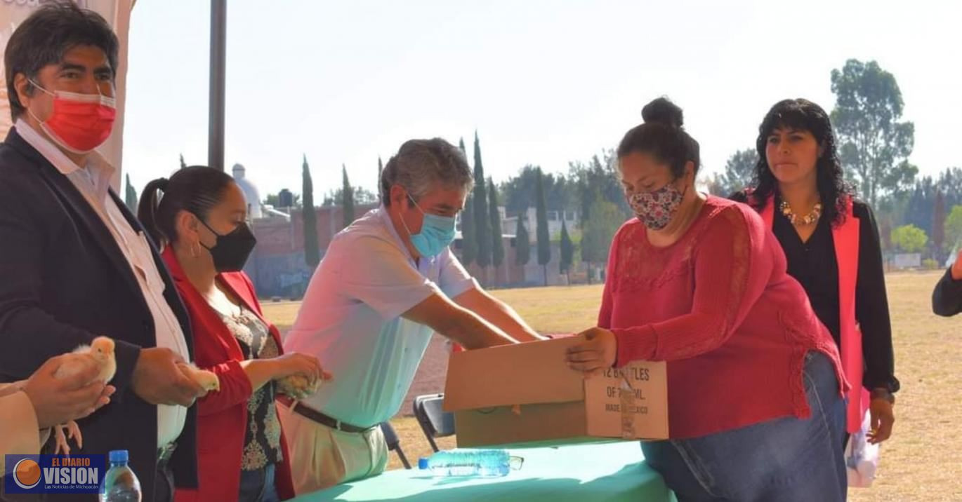 El Ayuntamiento de Maravatío beneficia a familias del municipio  