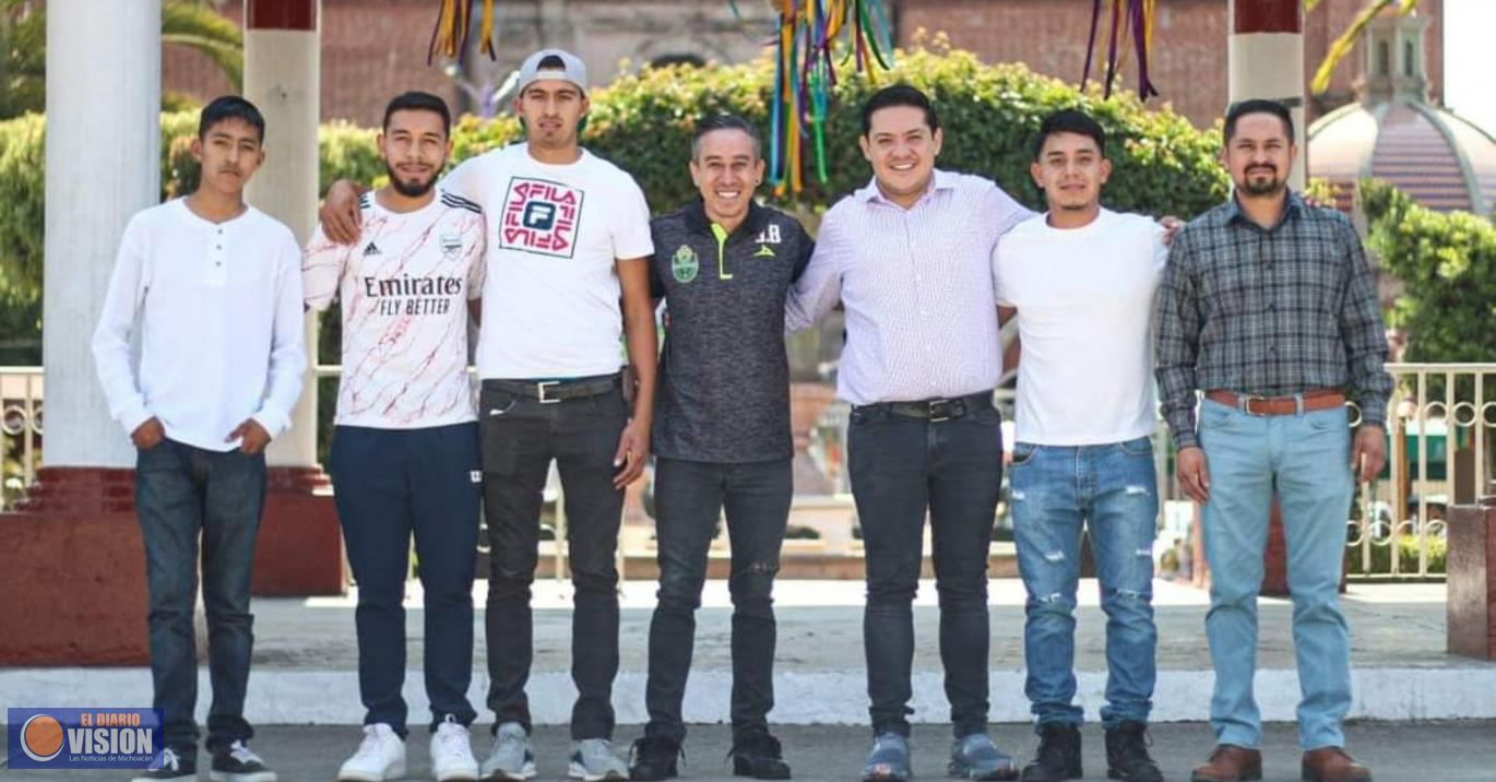 Jesús Espinoza Rochín, gran impulsor del deporte para los jóvenes de San Juan Nuevo