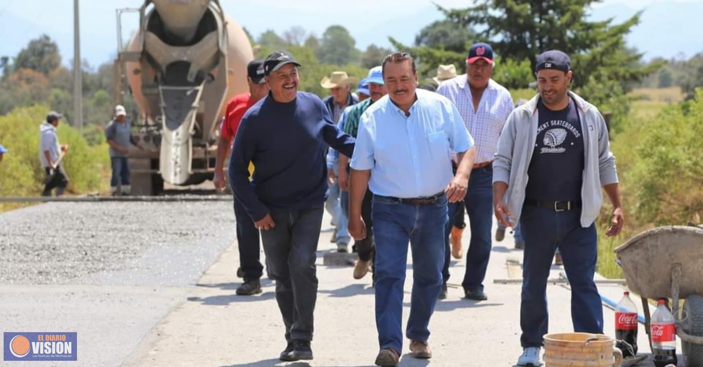 Ayuntamiento de Maravatío avanza en la pavimentación de diferentes sectores del municipio