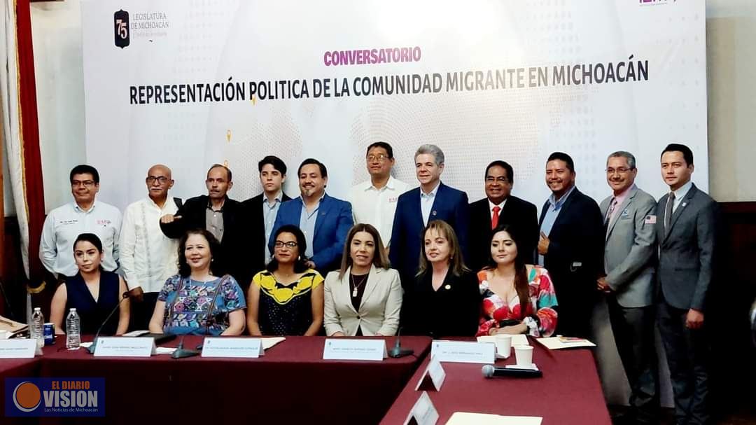 María Elena Serrano, asistió a foro “Representación Política de la Comunidad Migrante en Michoacán”