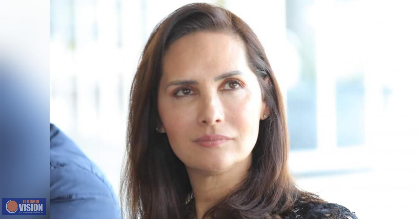 Macarena Chávez Flores presenta un punto de acuerdo para actualizar certificado de vacunación 