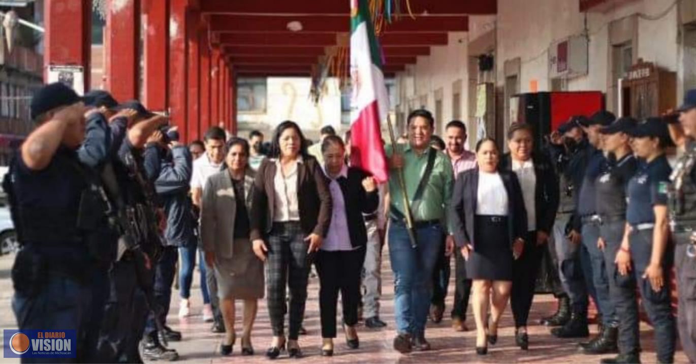 Encabeza Jesús Espinoza Rochín, acto cívico en el Día Mundial del Medio Ambiente 