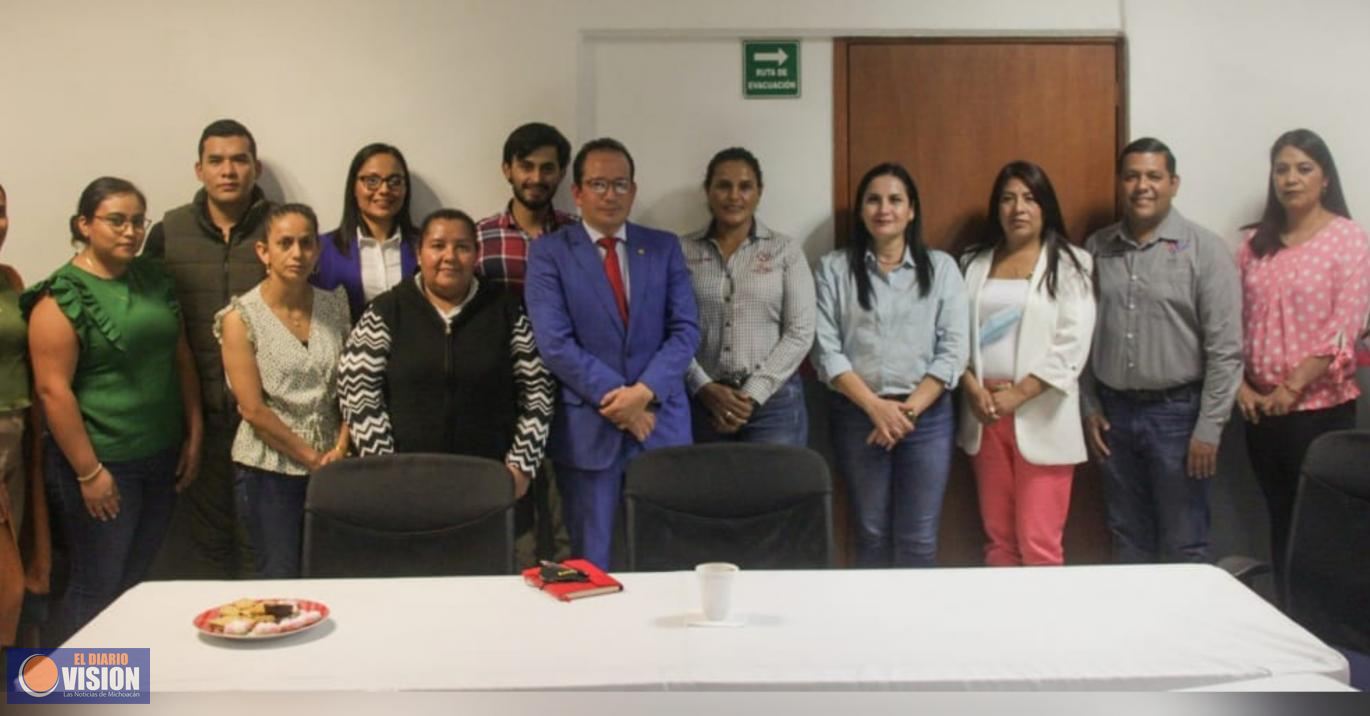 Acerca DIF municipal beneficios a la región a través del Club Rotario Uruapan 