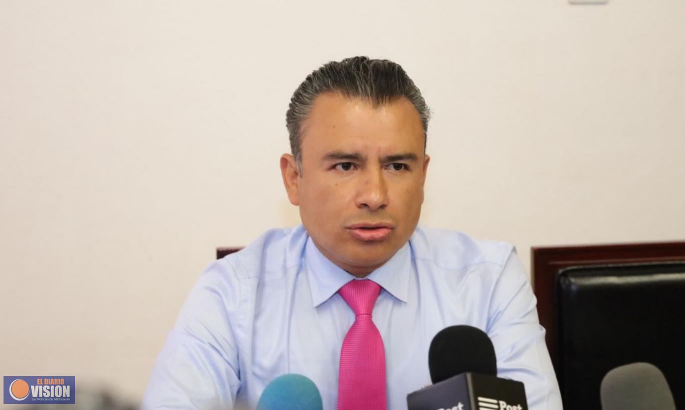 Se restituyen derechos a trabajadores que sí devengan su salario