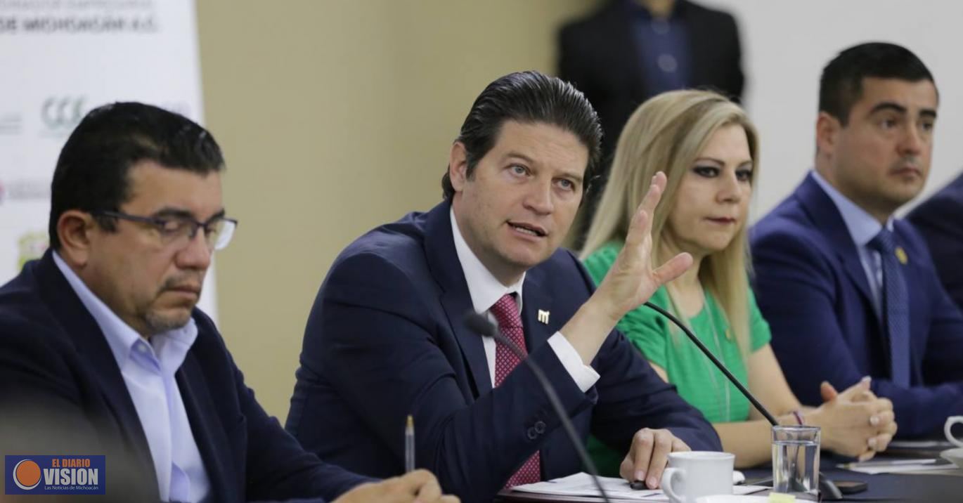 Alfonso Martínez busca alianzas con CCEEM para fortalecer programa de bolsa de trabajo
