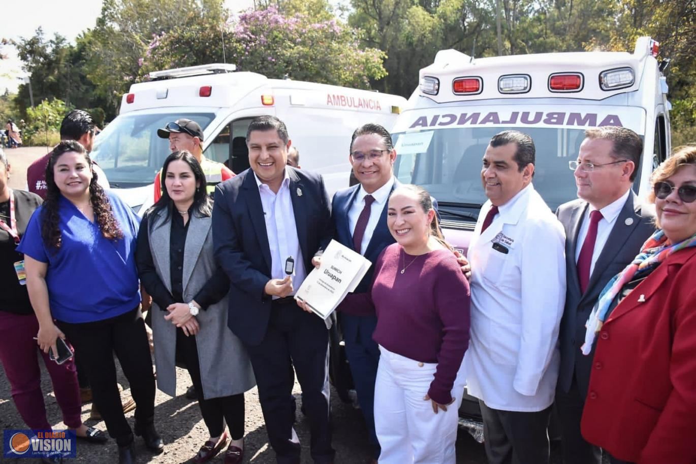 Recibe Uruapan Ambulancia de Emergencia Avanzada