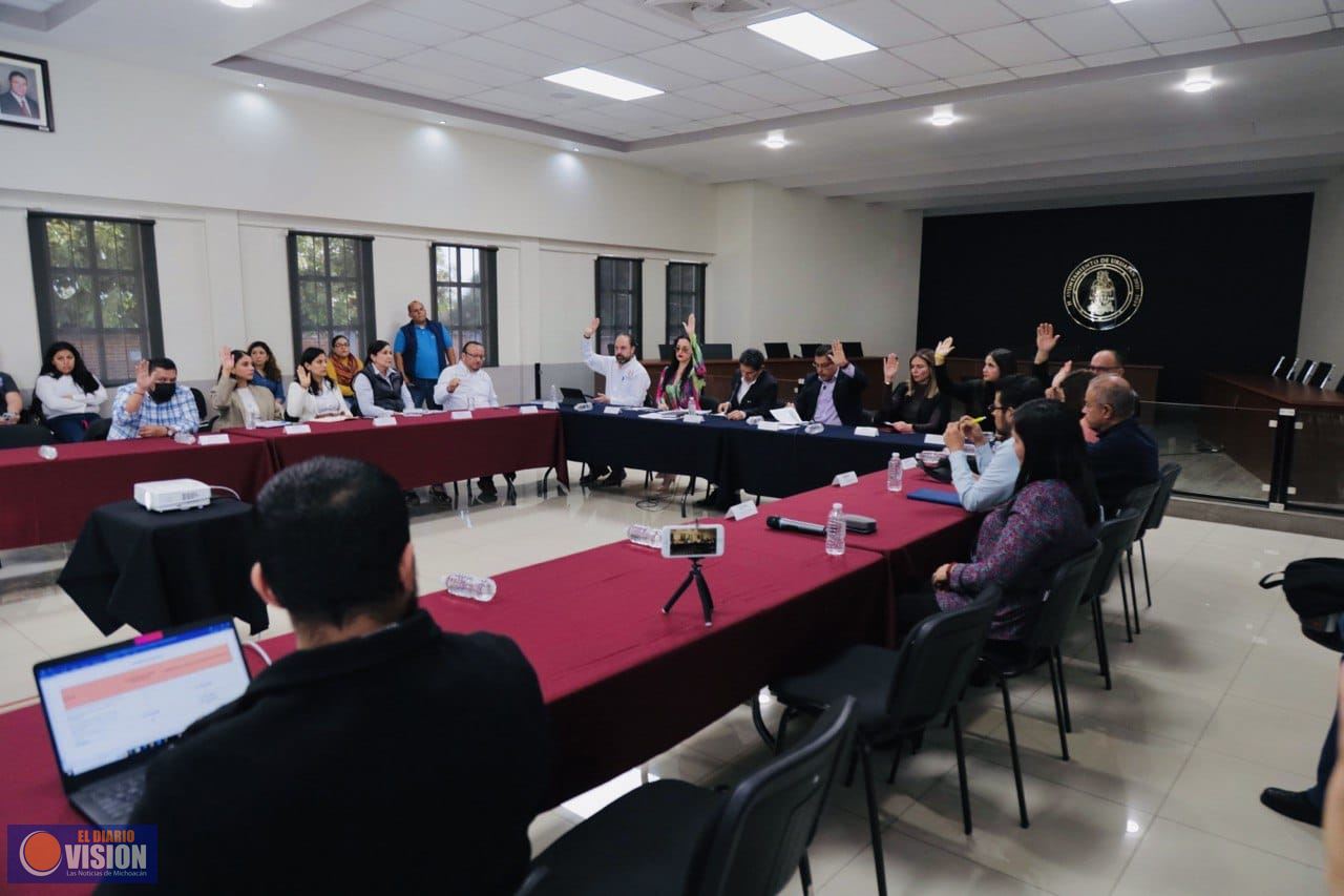 Toman protesta los nuevos integrantes del Consejo de Mejora Regulatoria
