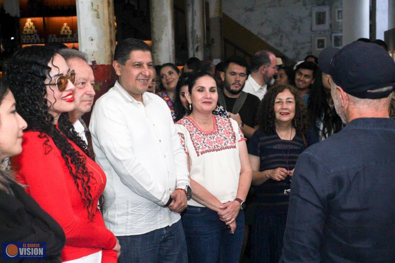 Nacho Campos inaugura la exposición 