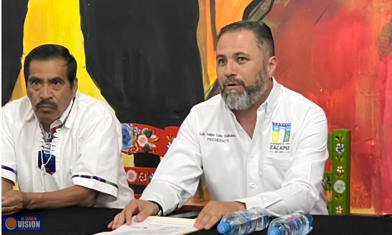 Visita alcalde León Balbabera comunidad originaria de Tiríndaro 