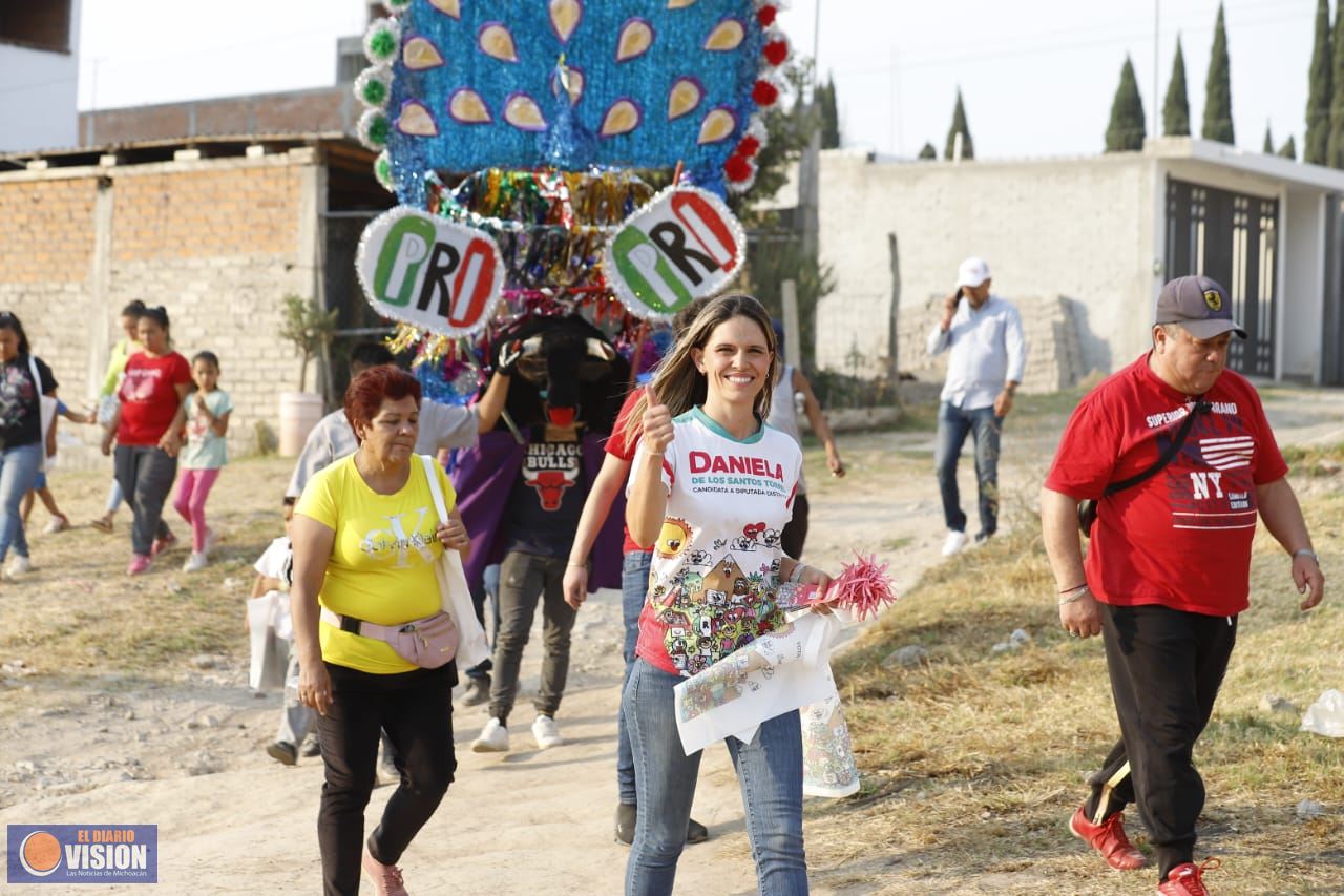 Candidata del PRI, Daniela De Los Santos, una moreliana ejemplar