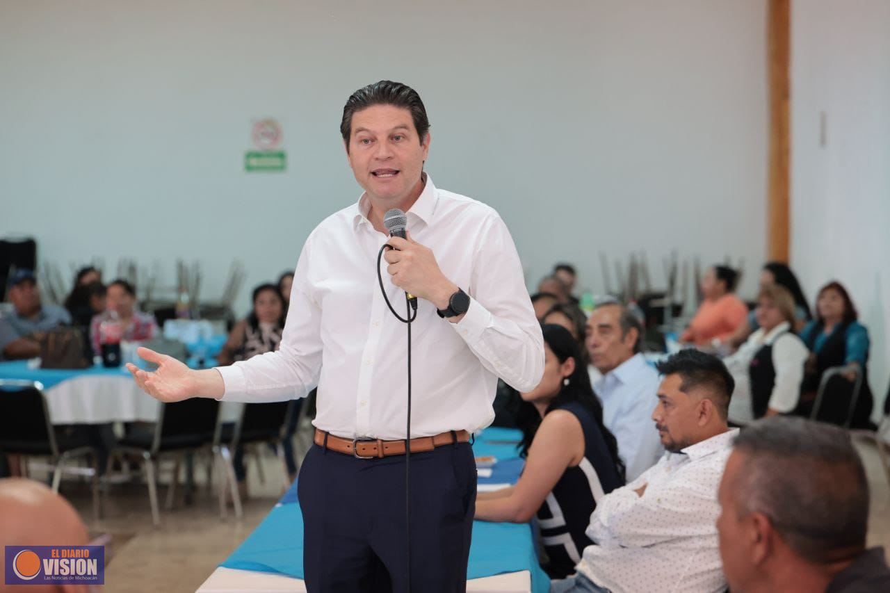 Liderazgos reconocen el trabajo de Alfonso Martínez
