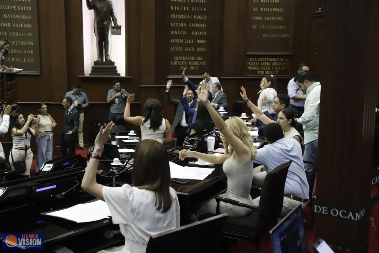 Modifica 76 Legislatura nombre de dos Comisiones de Dictamen