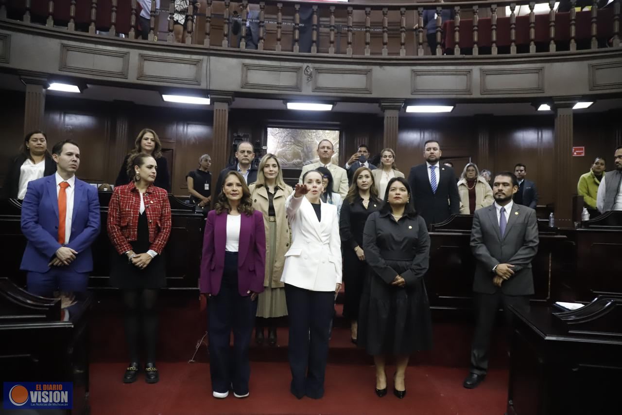 Designa Congreso del Estado a Alondra Yuliana Godínez Navarrete como contralora de la FGE