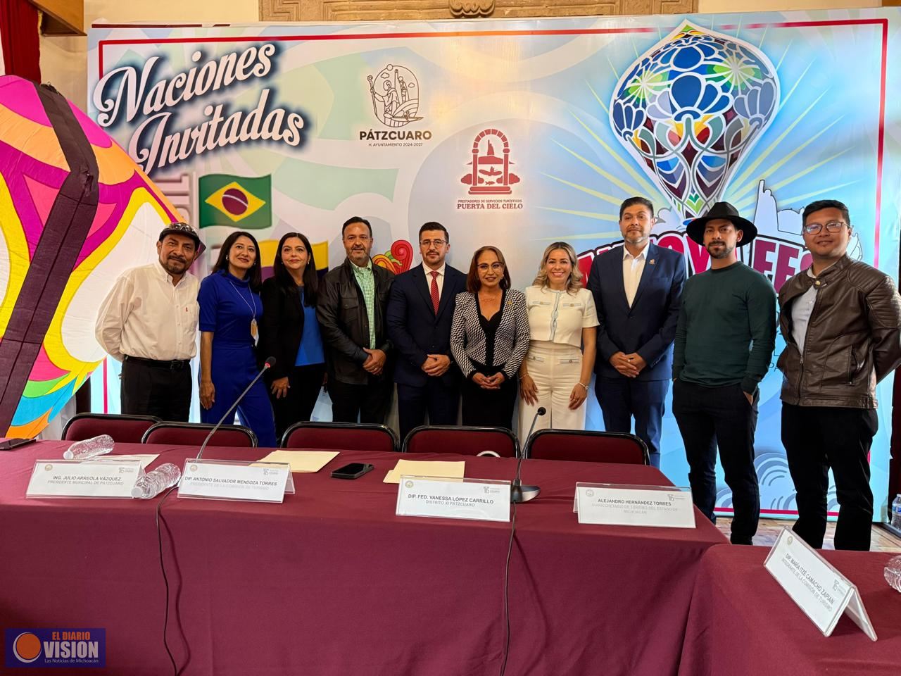 Comisión de Turismo invita al festival del globo “Cantoya Fest Pátzcuaro 2025”