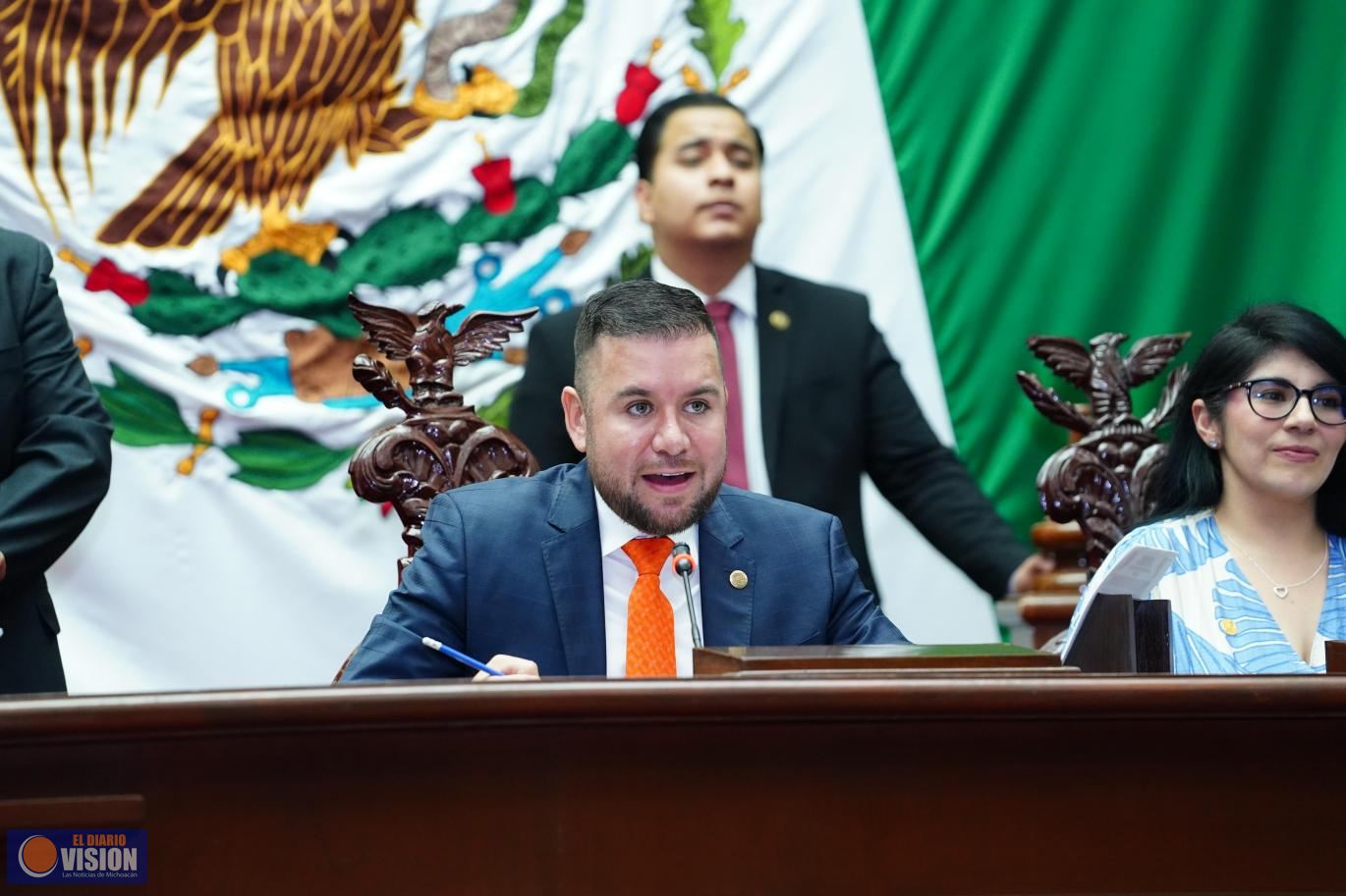 Propone Reyes Galindo adición de  términos “crianza positiva y buen trato”