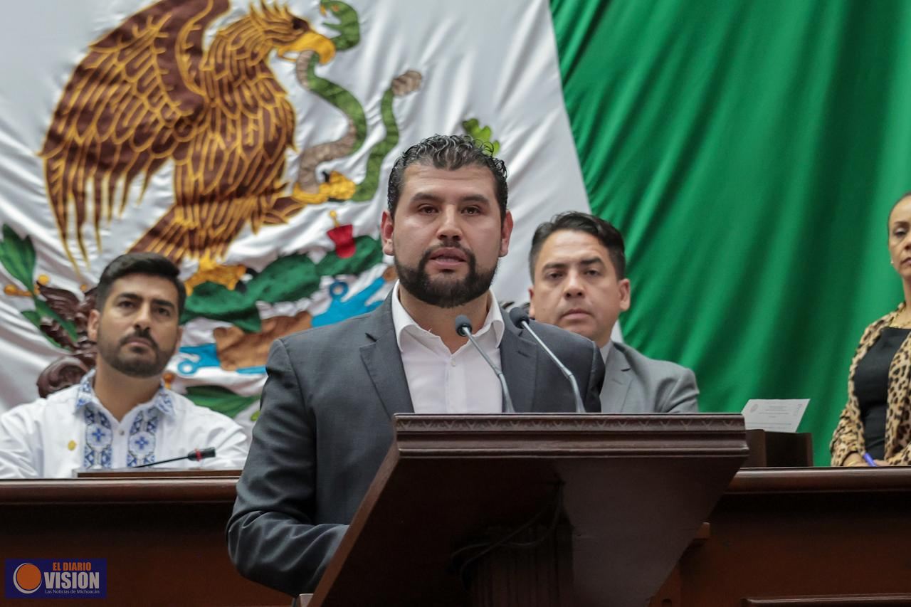 Octavio Ocampo llama a una transición responsable en la Fiscalía