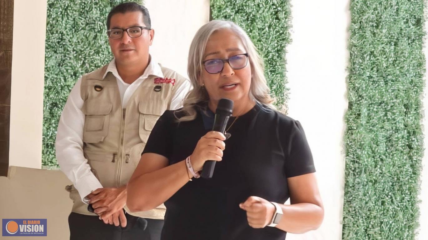En Zitácuaro, Emma Rivera reafirma compromiso con la igualdad y la protección de las mujeres