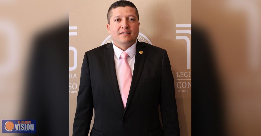 Presenta Vicente Gómez 22 iniciativas en segundo período del primer año legislativo 