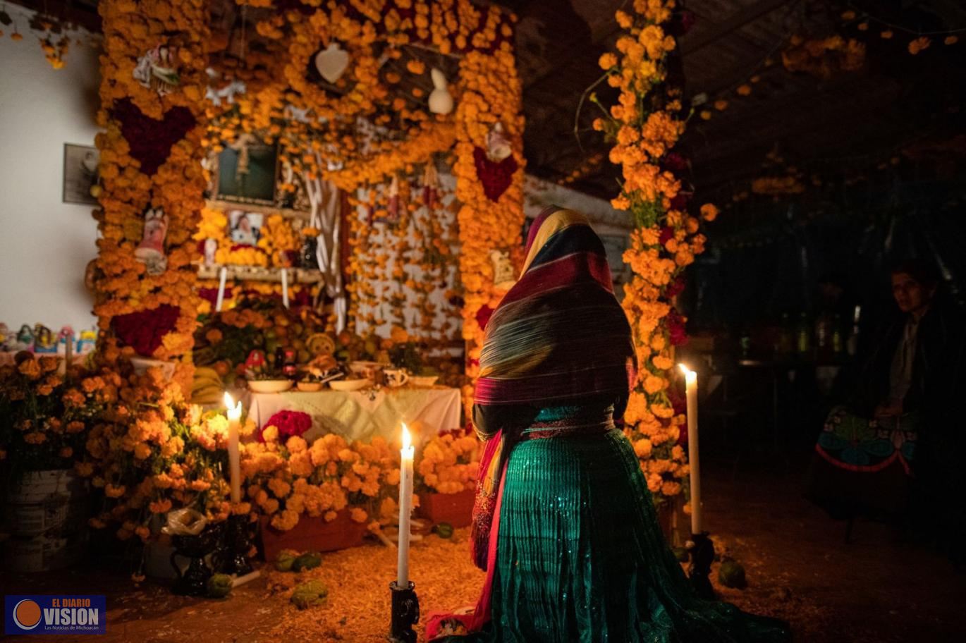 Vive la ancestral Noche de Ánimas a través de los talleres de las comunidades: Sectur