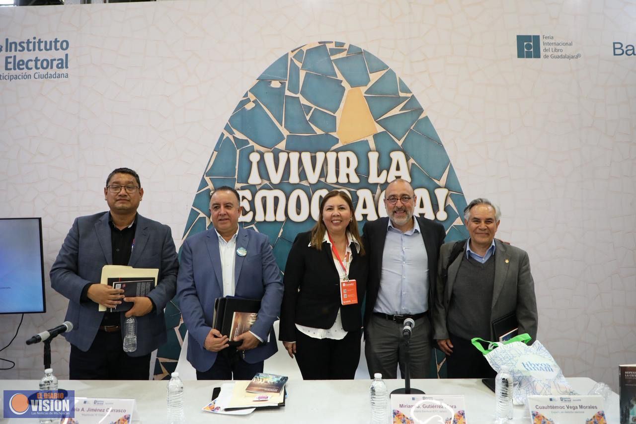 Reflexionan especialistas sobre retos de repensar la ciudadanía en el contexto democrático actual