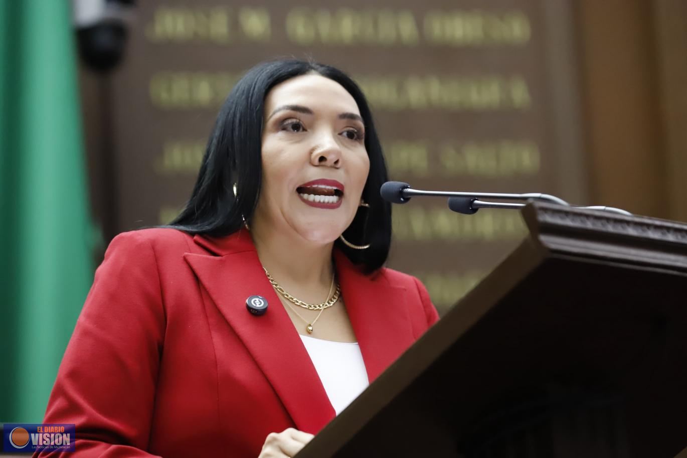 Propone Adriana Campos Huirache crear Coordinación de Gobierno Digital en el Congreso 