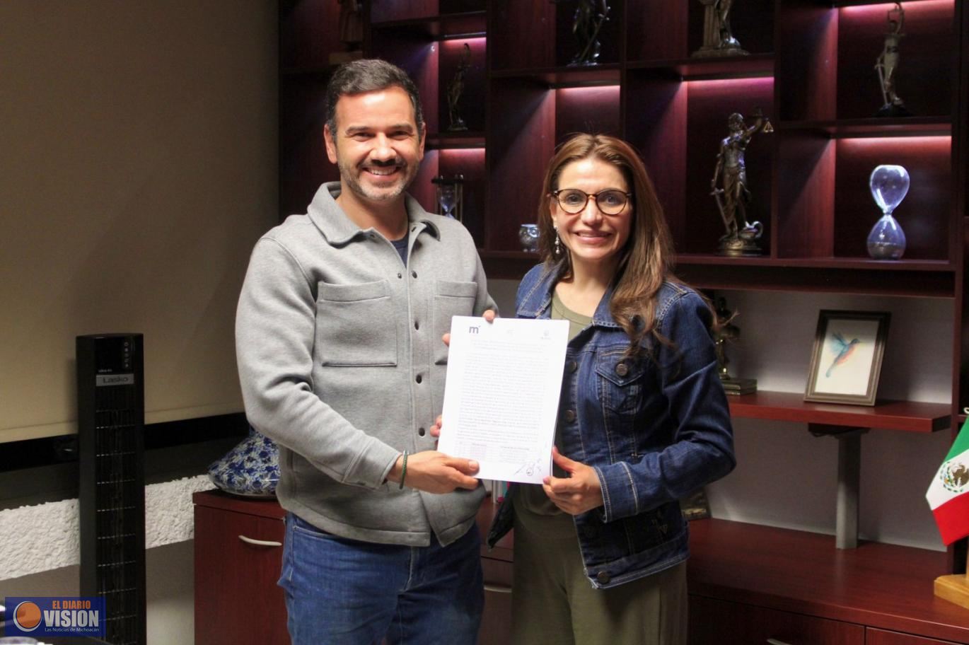Gobierno Municipal reconocerá a quienes sirven con amor a Morelia: Contralora