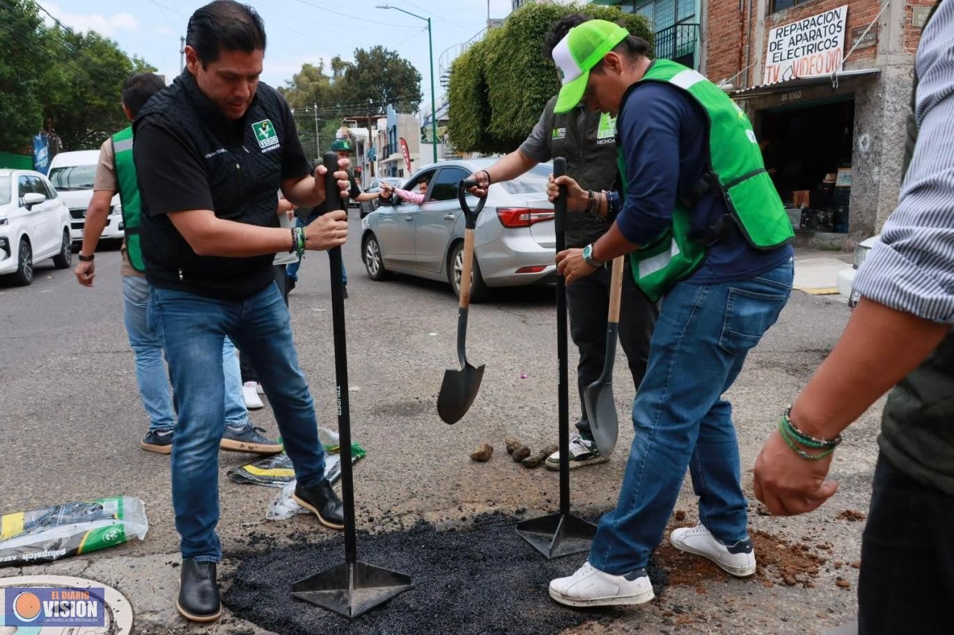 Urge reforzar brigadas para atender los baches en Morelia: PVEM