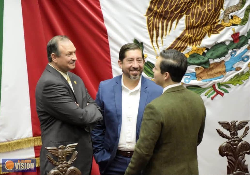 Abraham Espinoza, celebra aprobación de validez jurídica de documentos viales digitales