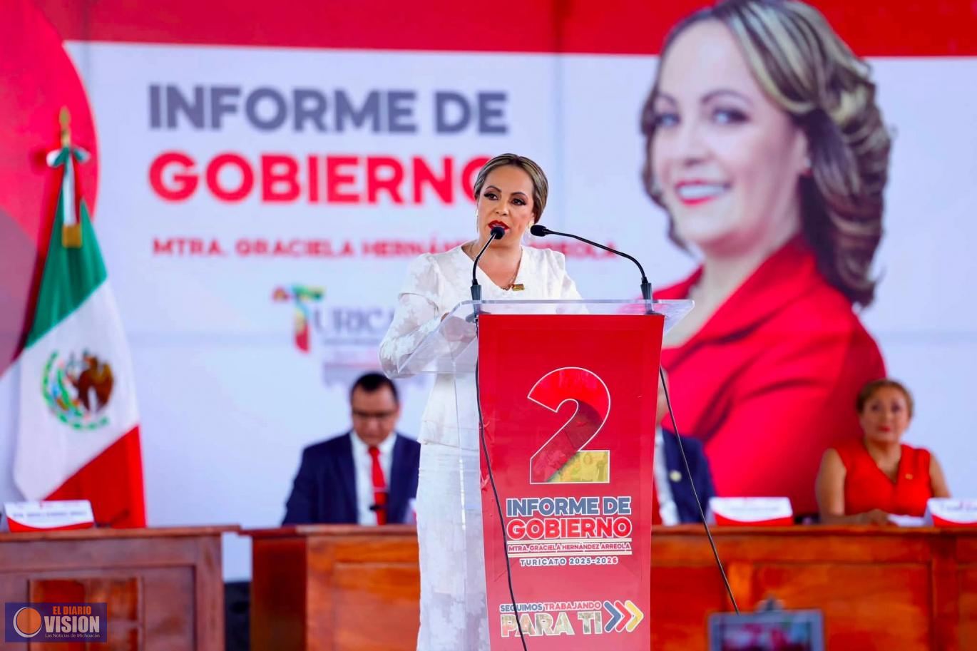 Rinde Graciela Hernández Arreola 2° Informe de Gobierno 