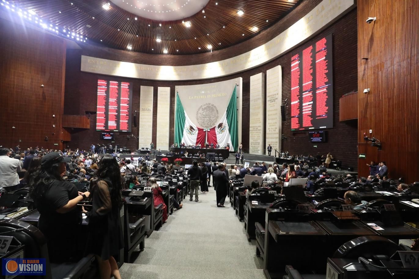 La Cámara de Diputados lamenta el sensible fallecimiento del diputado Zenyazen Escobar: Raúl Bolaños