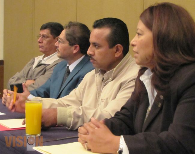 Firmaron convenio de colaboración Ayuntamiento de Uruapan y CONALEP