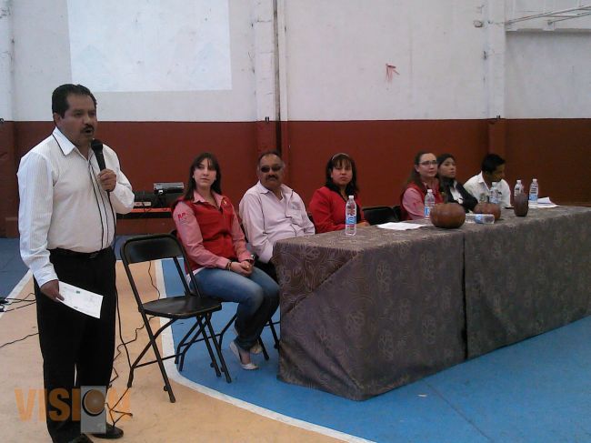 Gobierno de Aguilera Rojas invita a estudiantes para que conozcan las opciones profesionales 