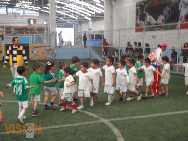 Participan pequeños de cendi “Tzikintani” en convivencia escolar