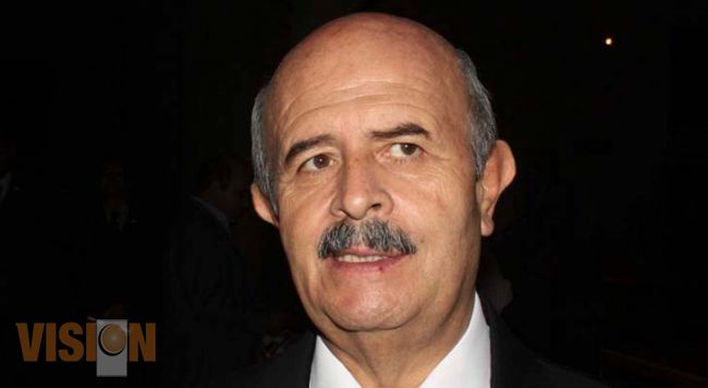 Fausto Vallejo se ausenta por breve tiempo, Jesus Reyna atiende despacho