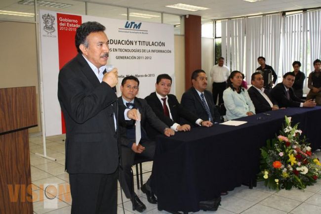 Egresan de la UTM ingenieros en Tecnologías de la Información y Comunicación