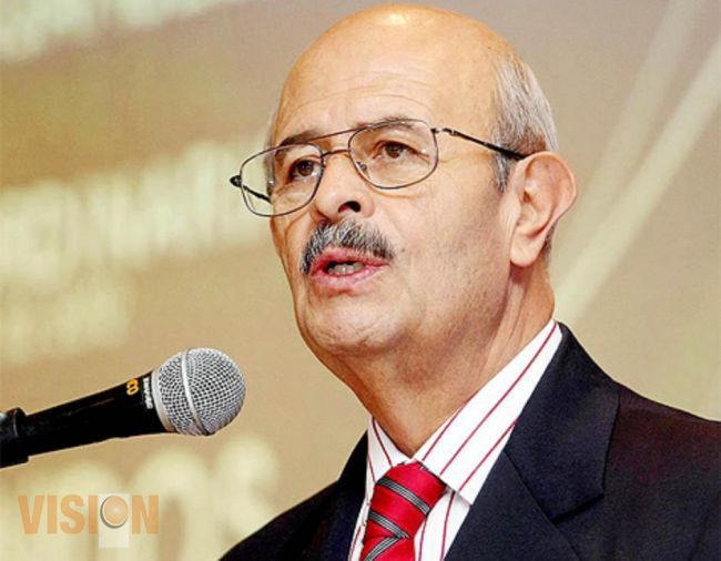 Fausto Vallejo este fin de semana podría reintegrarse al gobierno