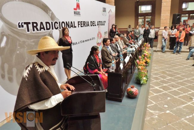 Anuncian Feria del Atole 2013 en Tarecuato.