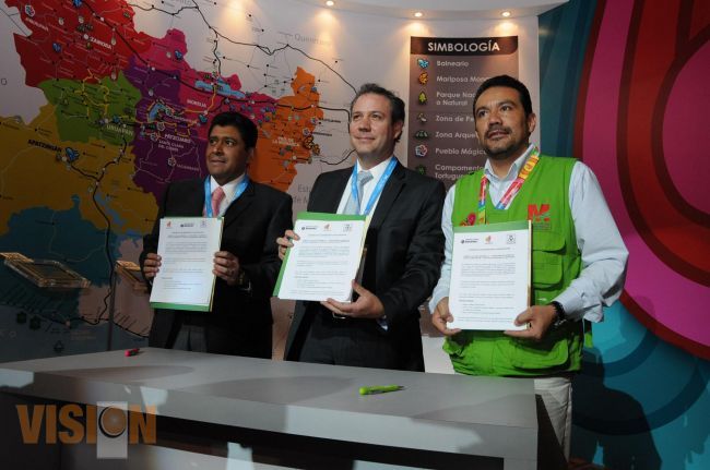 Convenio para el desarrollo turístico y artesanal de Tzintzuntzan