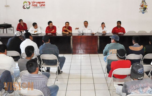 Este año se comenzará a establecer unidad deportiva de Capacuaro