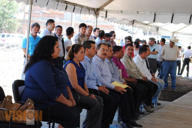 Desterrado el paternalismo, asegura Víctor Silva 
