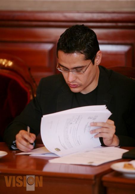 Exige Miguel Angel Villegas que no se oculte la información a los regidores