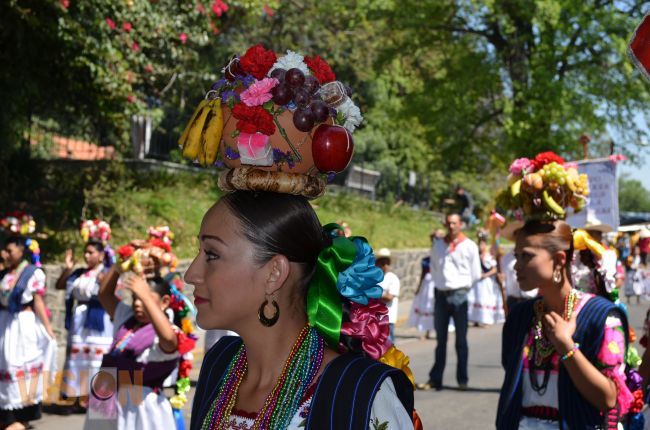 Se mantiene tradición del ritual de las aguadoras