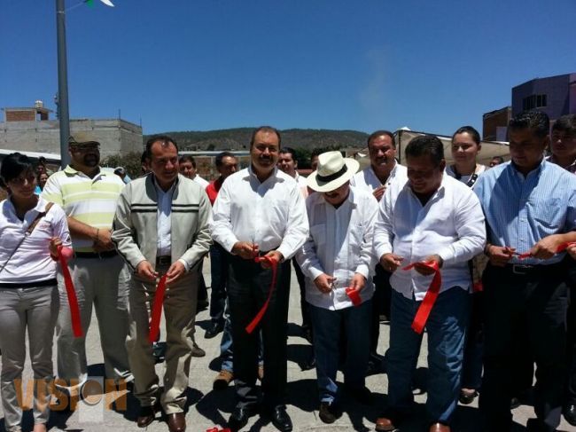 Víctor Silva y alcaldes aterrizan Cruzada Contra el Hambre  