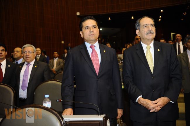 Expresa Silvano Aureoles solidaridad con los legisladores Ricardo y David Monreal